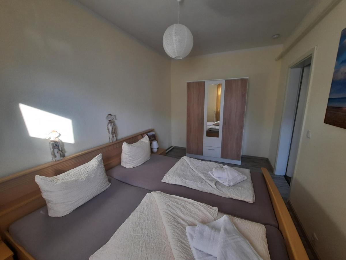 Ferienwohnung Smillenzweg Mit Garten Ломе Екстериор снимка